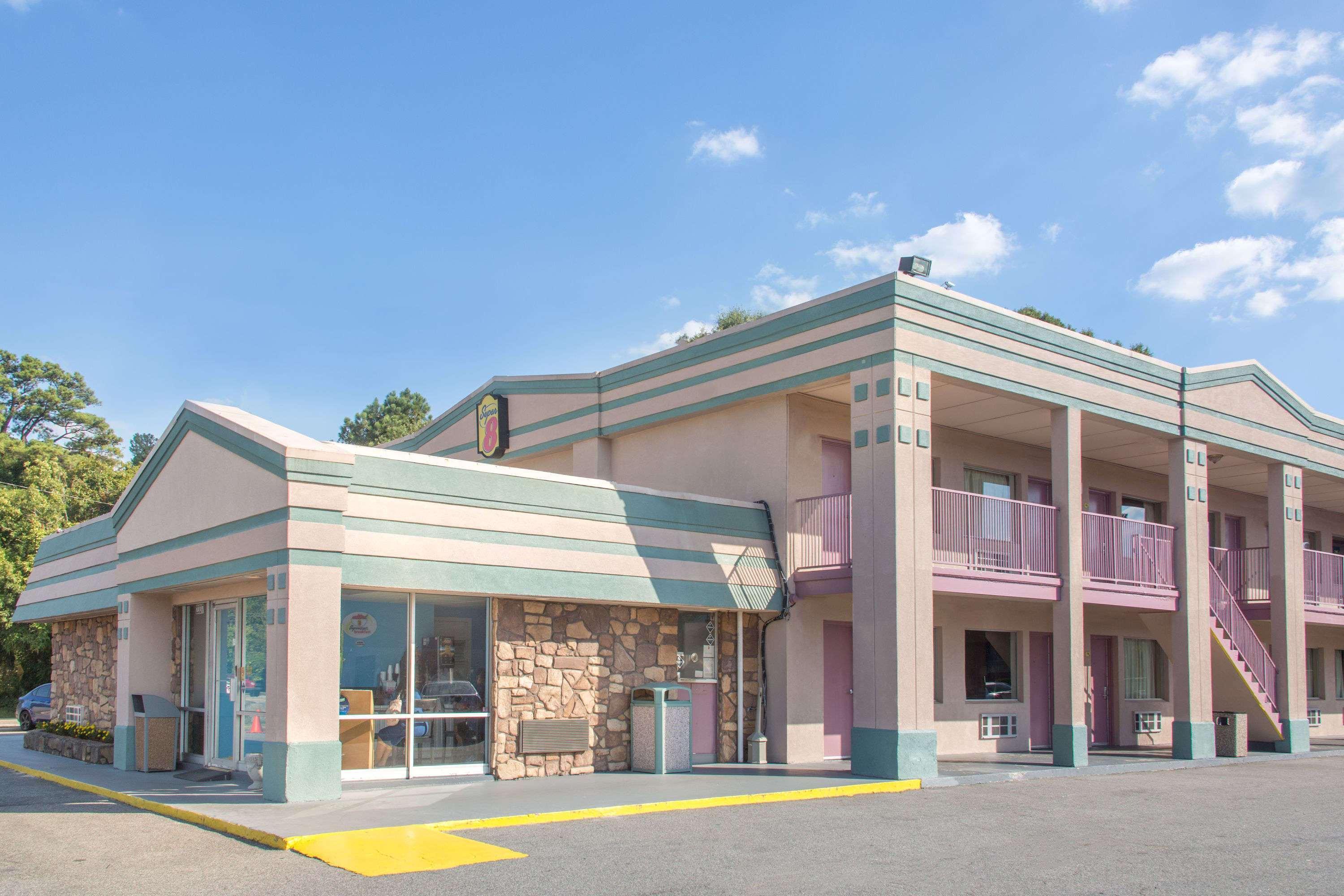 Super 8 By Wyndham Durham/University Area Nc Extérieur photo